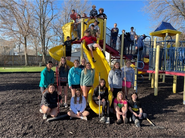 7th grade Service Day at the park